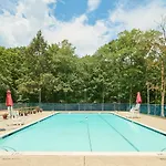 Lakeside HouseSaunaHot TubPool Ping-Pong